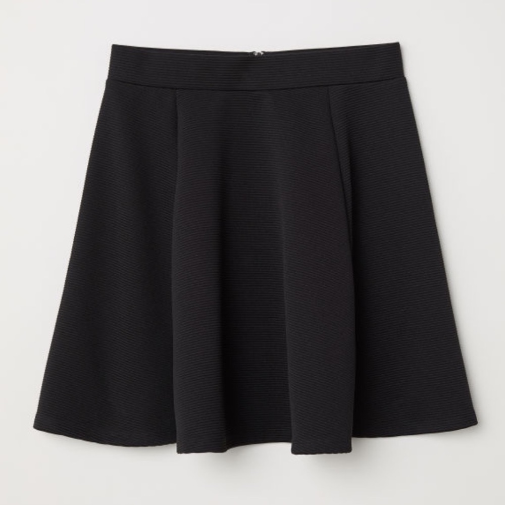 Black Circle Skater Skirt - Picture 4 of 5